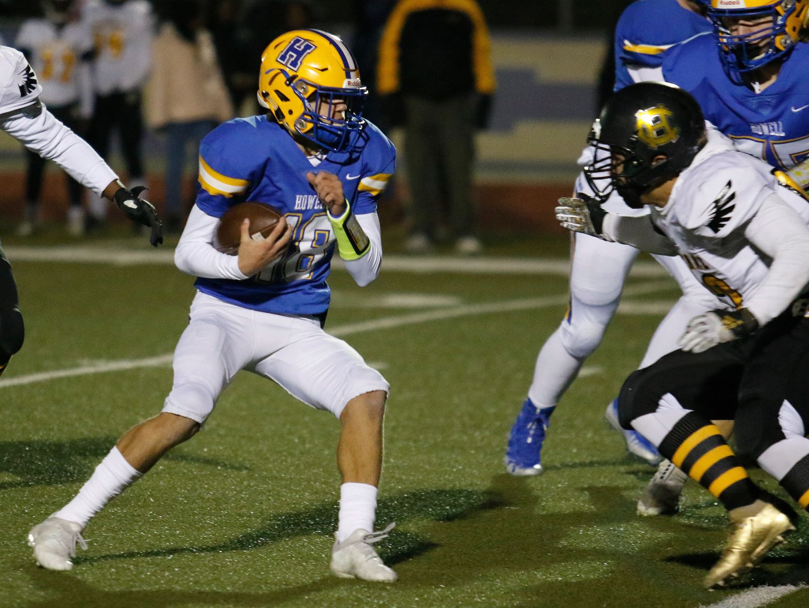 Hazelwood Central at Francis Howell Football